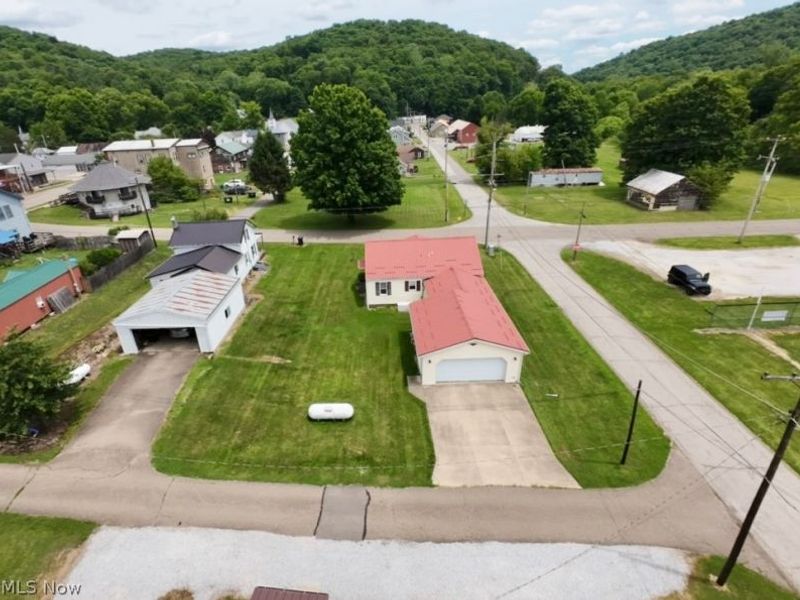 515 Clifton Street, Glenmont, OH 44628 Photo 9