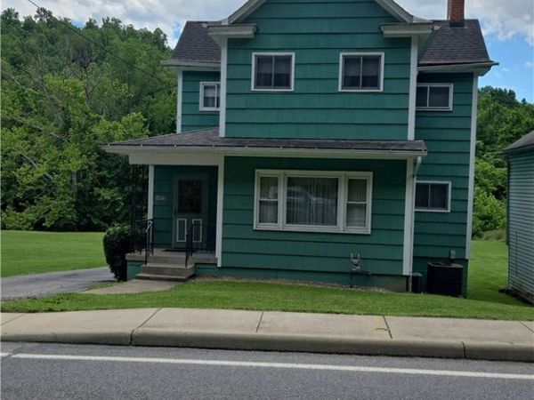 54878 National Road , Bridgeport, OH 43912
