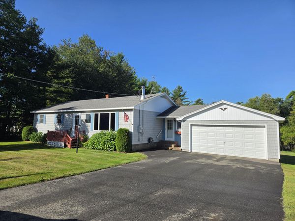 350 Liberty Road, Washington, ME 04574