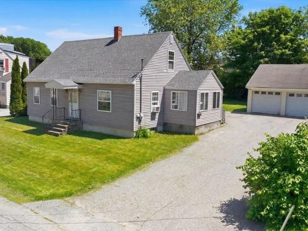 20 Mellon Street, Lewiston, ME 04240