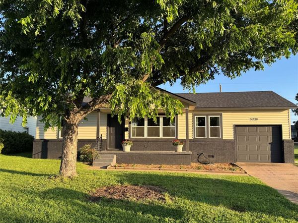 5720 E 21st Street , Tulsa, OK 74114
