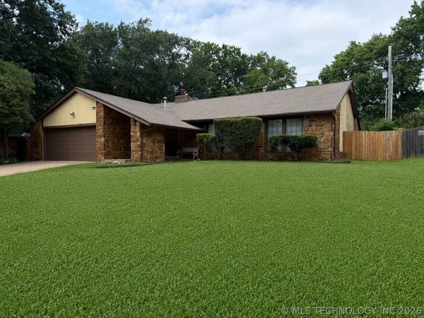 5935 E 79th Street , Tulsa, OK 74136