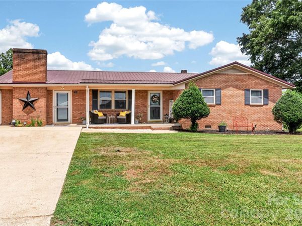 1316 Drumstand Road, Stony Point, NC 28678