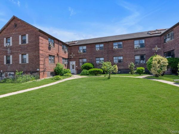 20106 Rocky Hill Road , Unit 6G2, Bayside, NY 11361