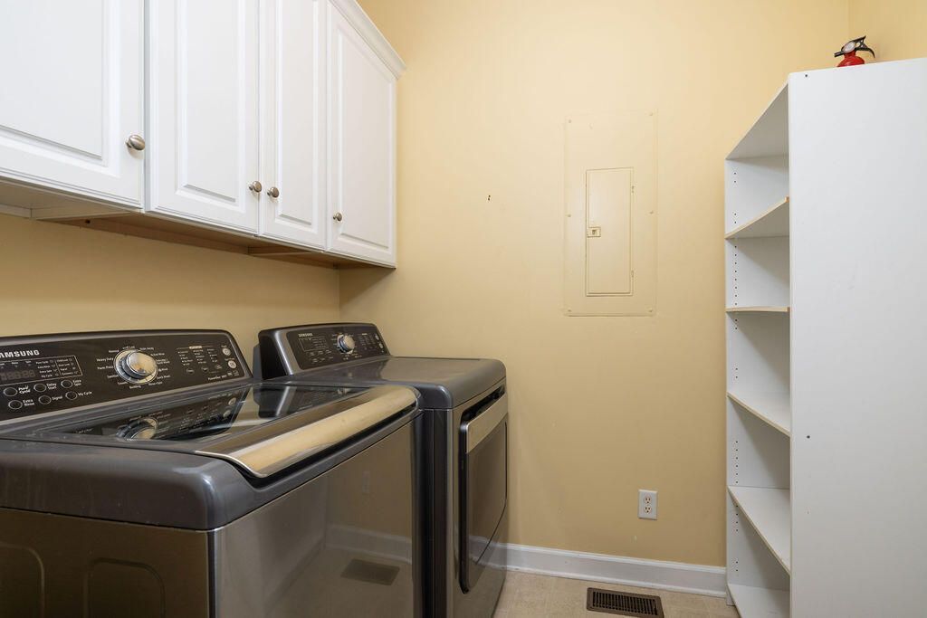 1413 River Front Drive Photo 10
