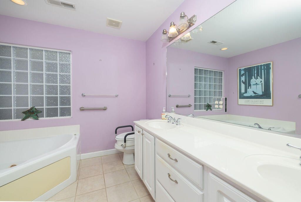 1413 River Front Drive Photo 12