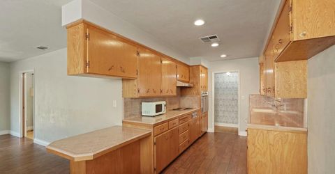 512 Sturla St, Lodi, CA 95240 Photo