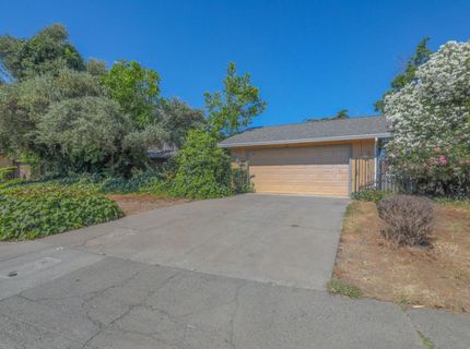 7640 Tattershall Way, Sacramento, CA 95823 Photo