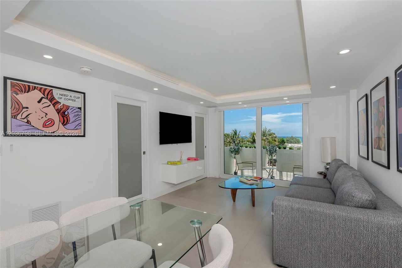 345 Ocean Dr , Unit 326, Miami Beach, FL 33139 Photo