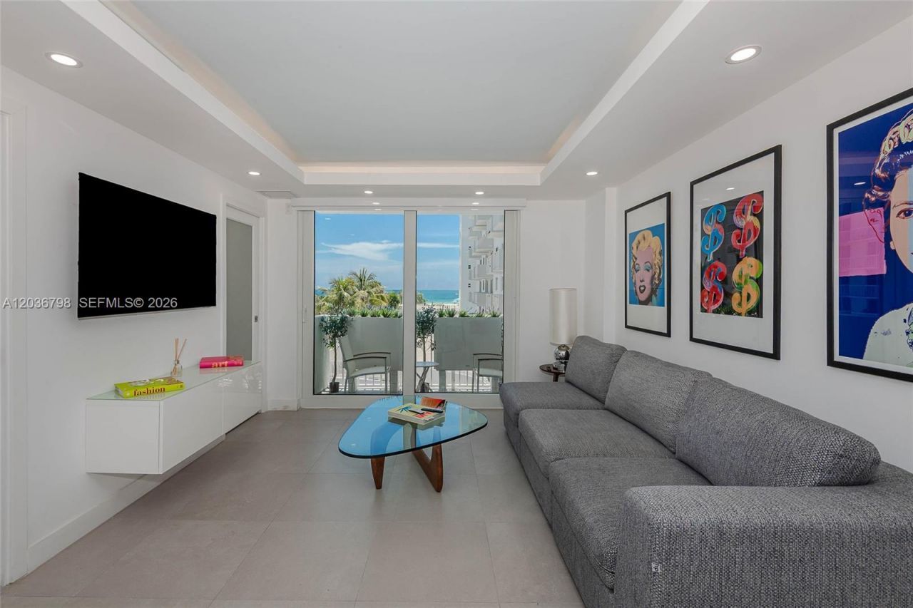 345 Ocean Dr , Unit 326, Miami Beach, FL 33139 Photo