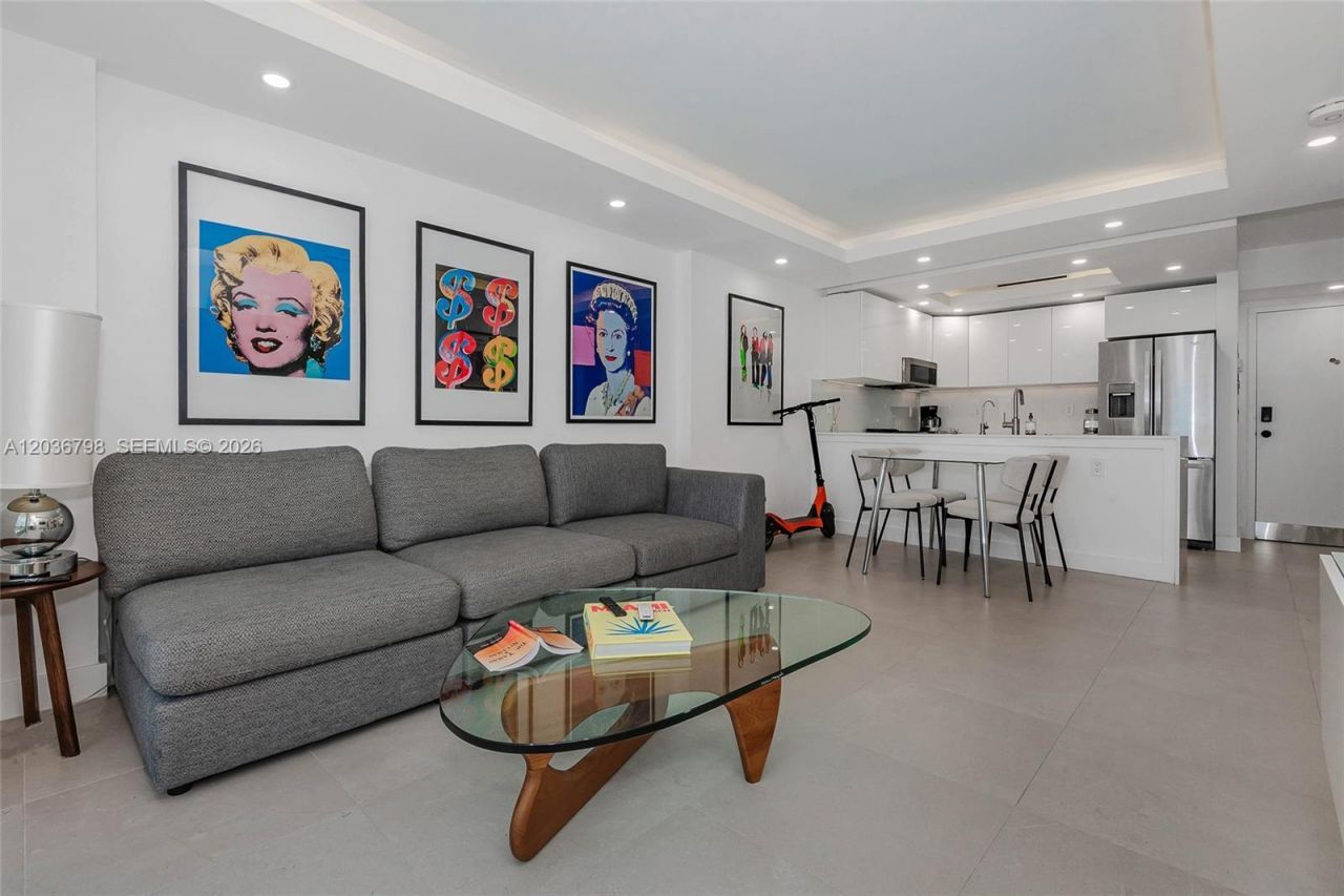 345 Ocean Dr , Unit 326, Miami Beach, FL 33139 Photo