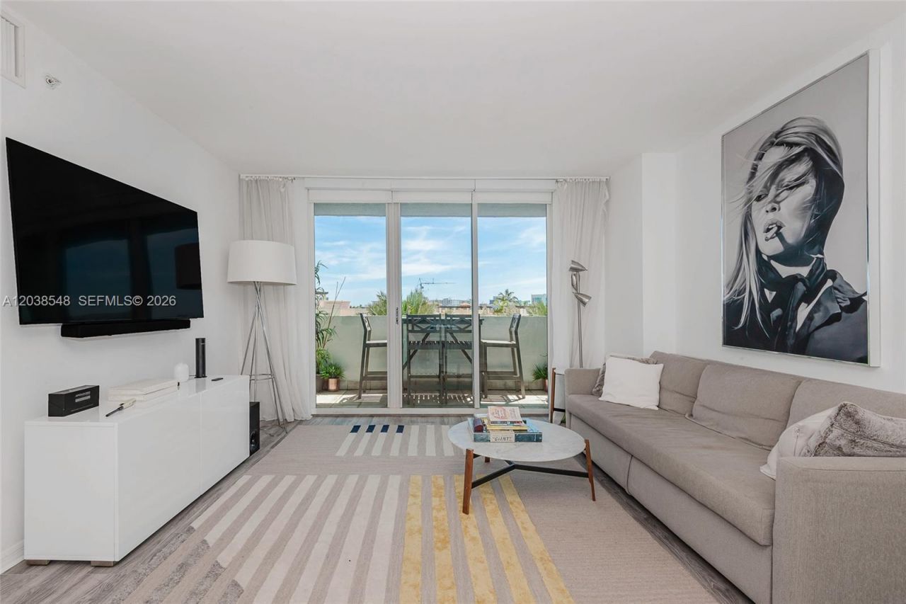 90 Alton Rd , Unit 607, Miami Beach, FL 33139 Photo