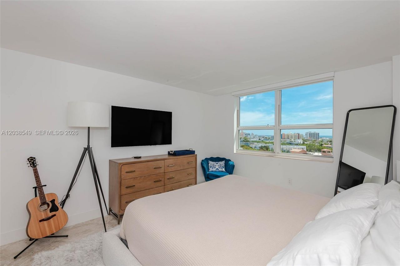 90 Alton Rd , Unit 1109, Miami Beach, FL 33139 Photo