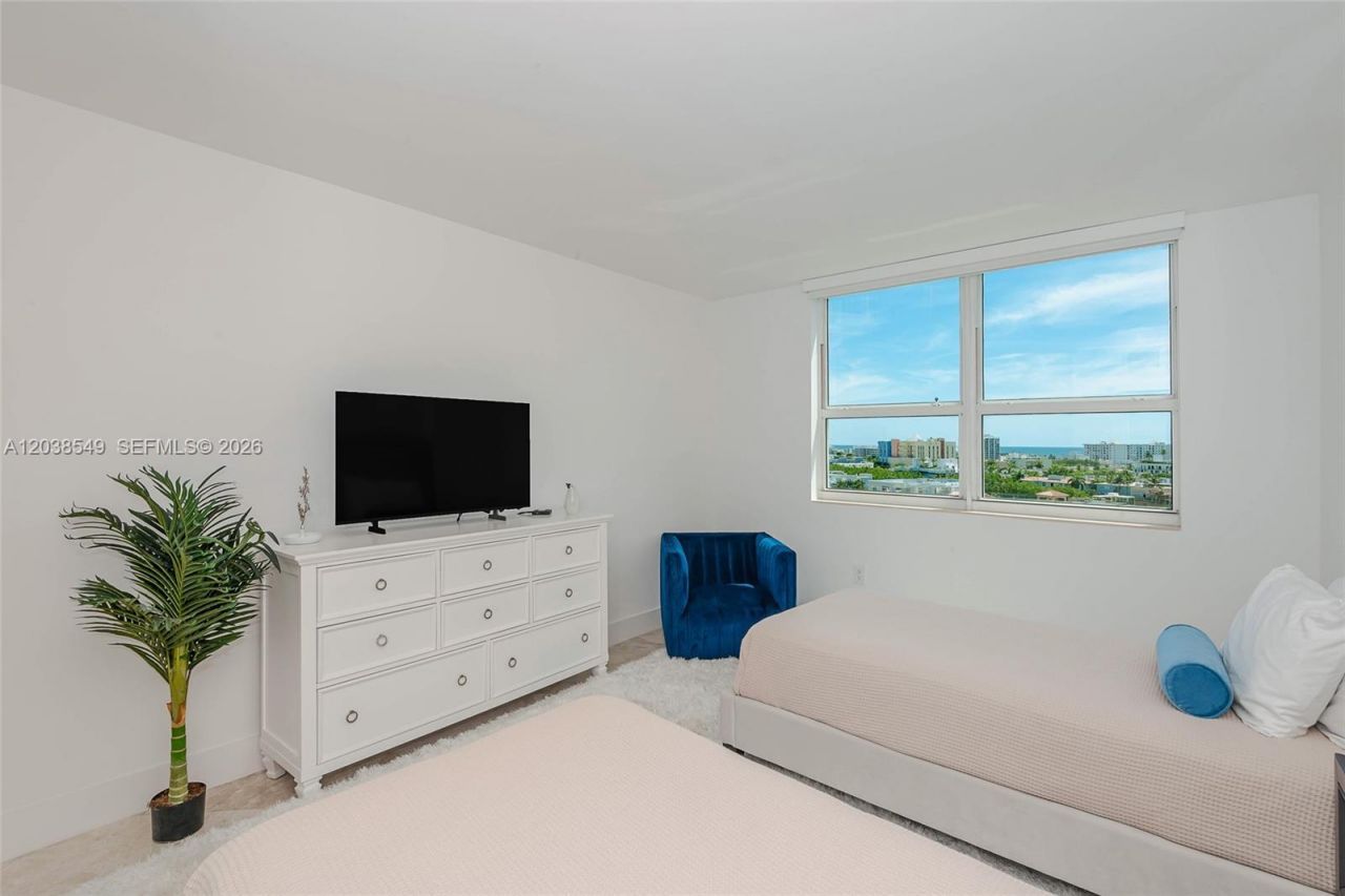 90 Alton Rd , Unit 1109, Miami Beach, FL 33139 Photo