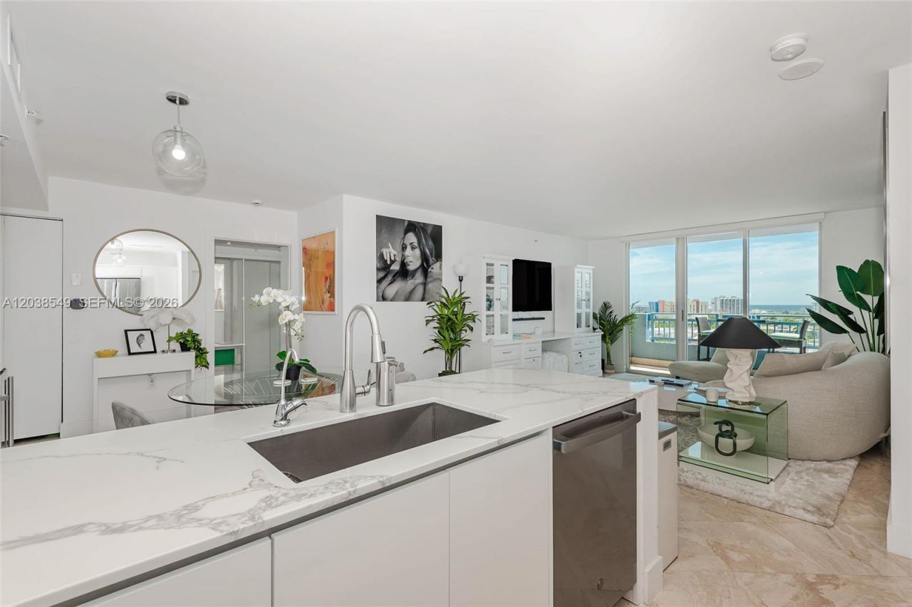 90 Alton Rd , Unit 1109, Miami Beach, FL 33139 Photo