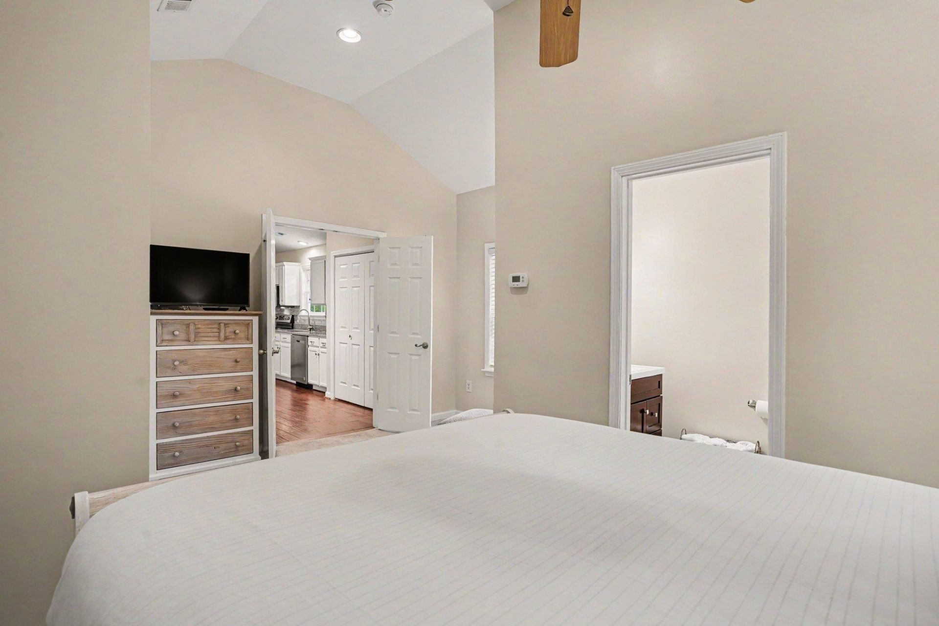 9405 Park St. Photo 19