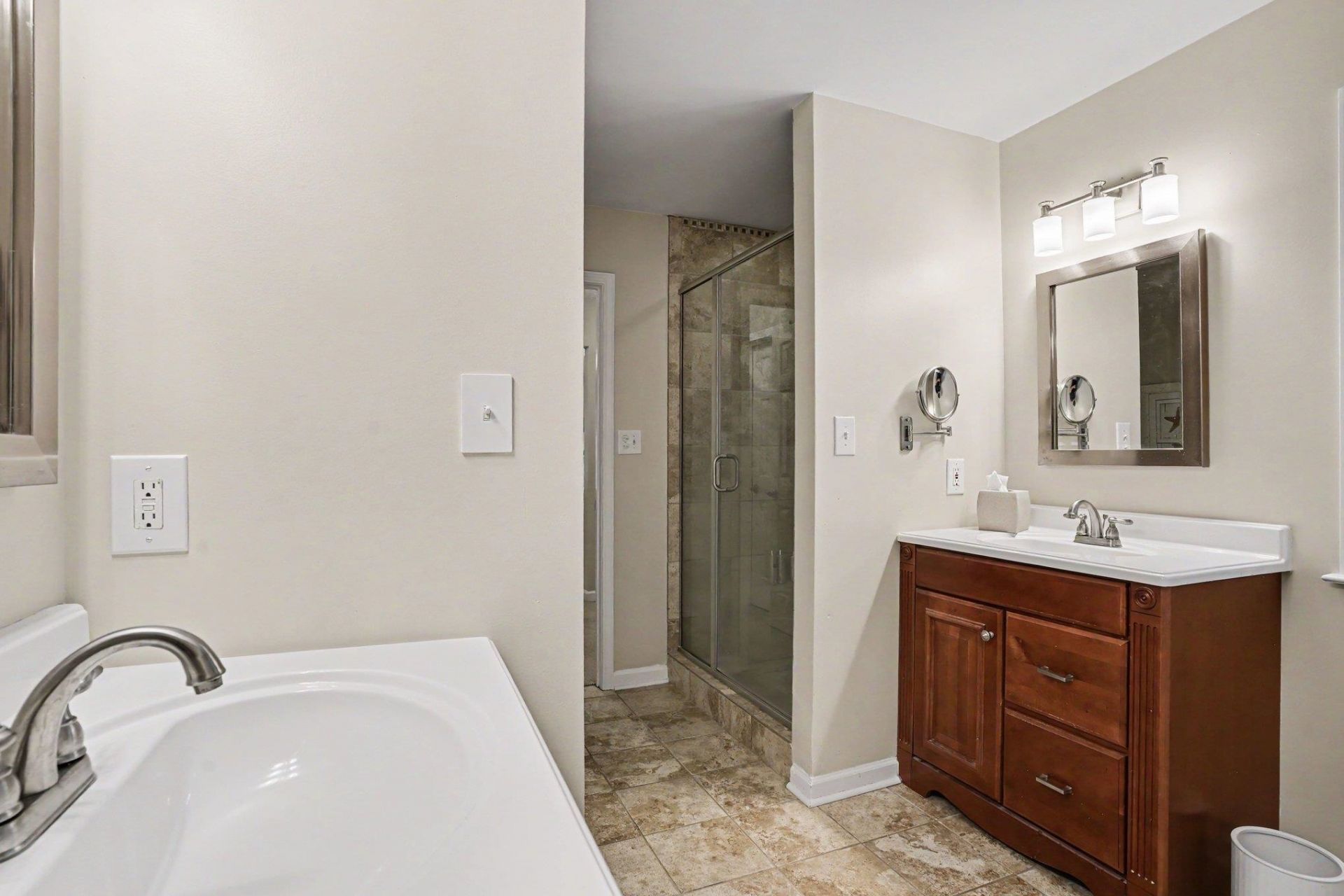 9405 Park St. Photo 24