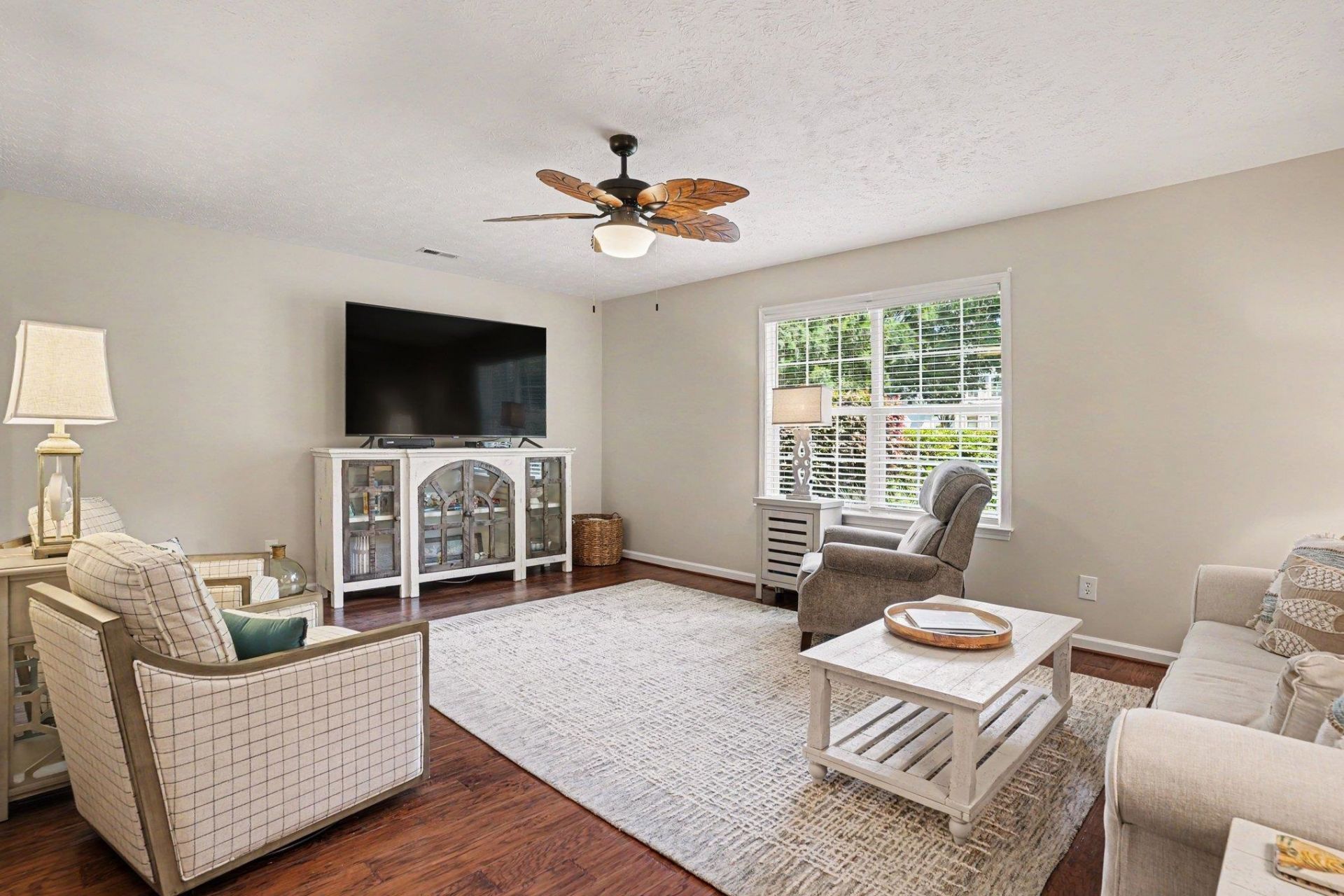 9405 Park St. Photo 29
