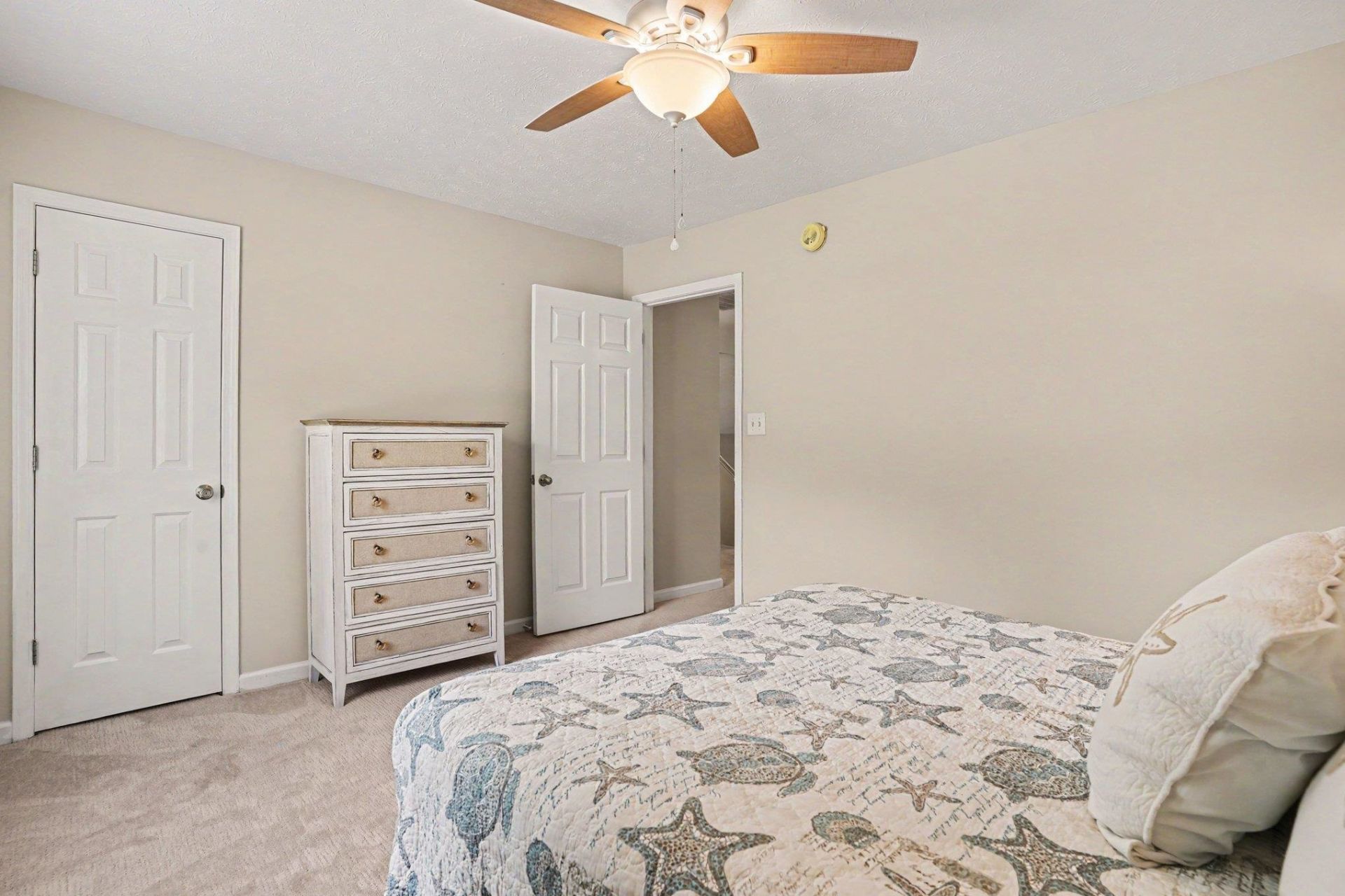 9405 Park St. Photo 36