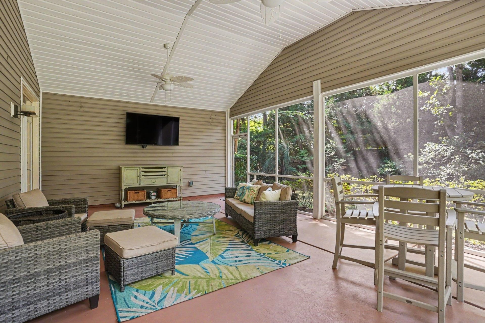 9405 Park St. Photo 40