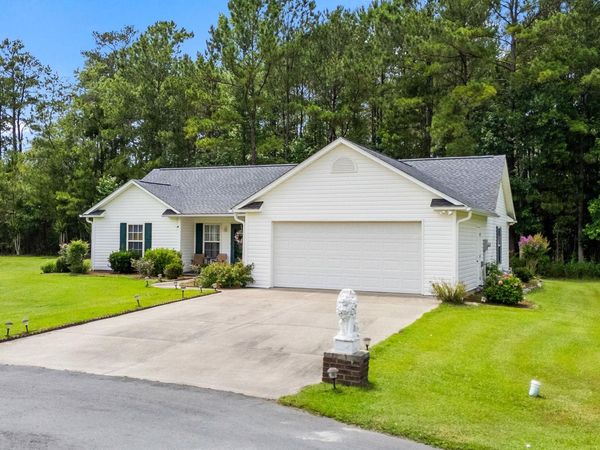 125 Fox Glen Dr. , Loris, SC 29569