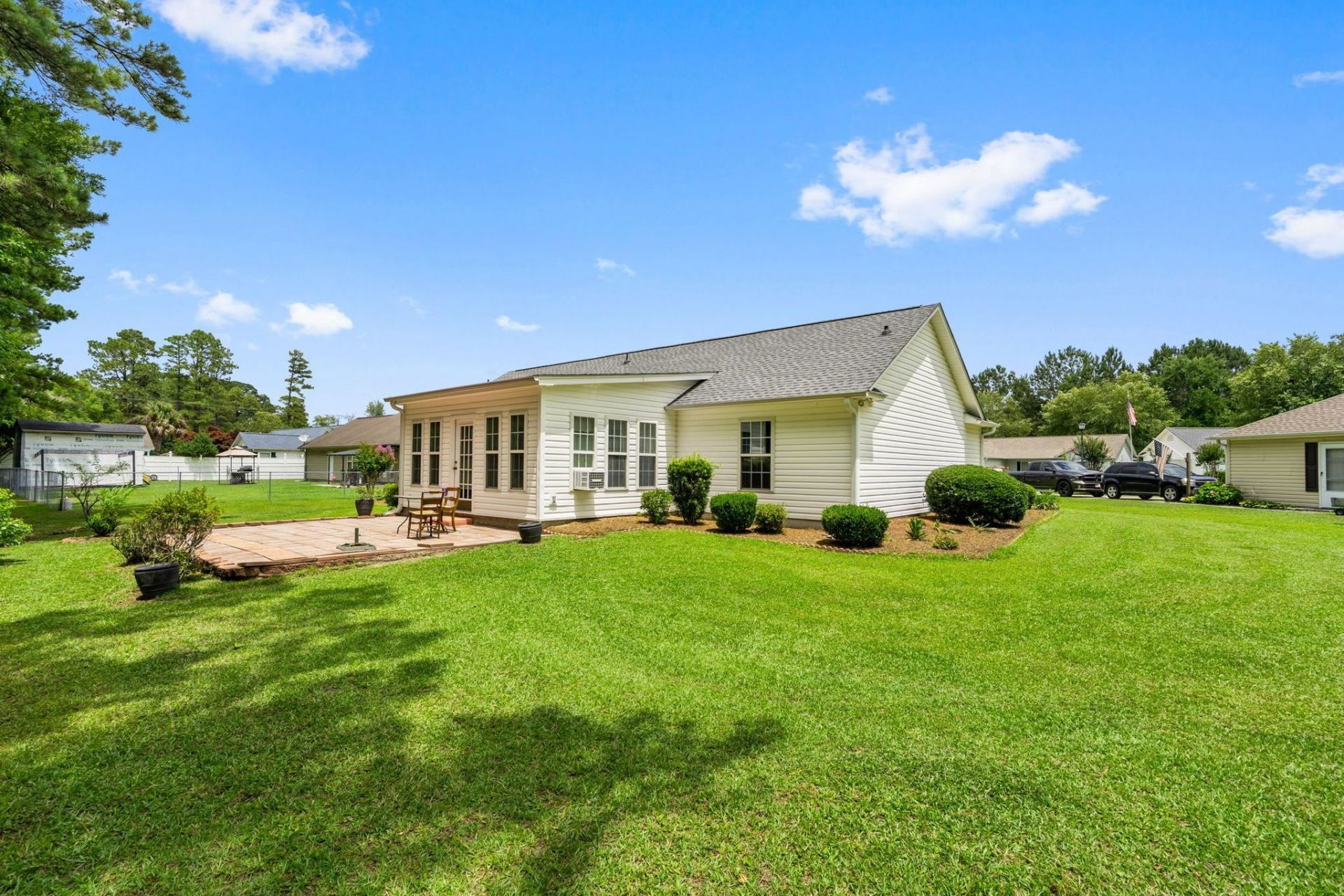 125 Fox Glen Dr.  Photo 26