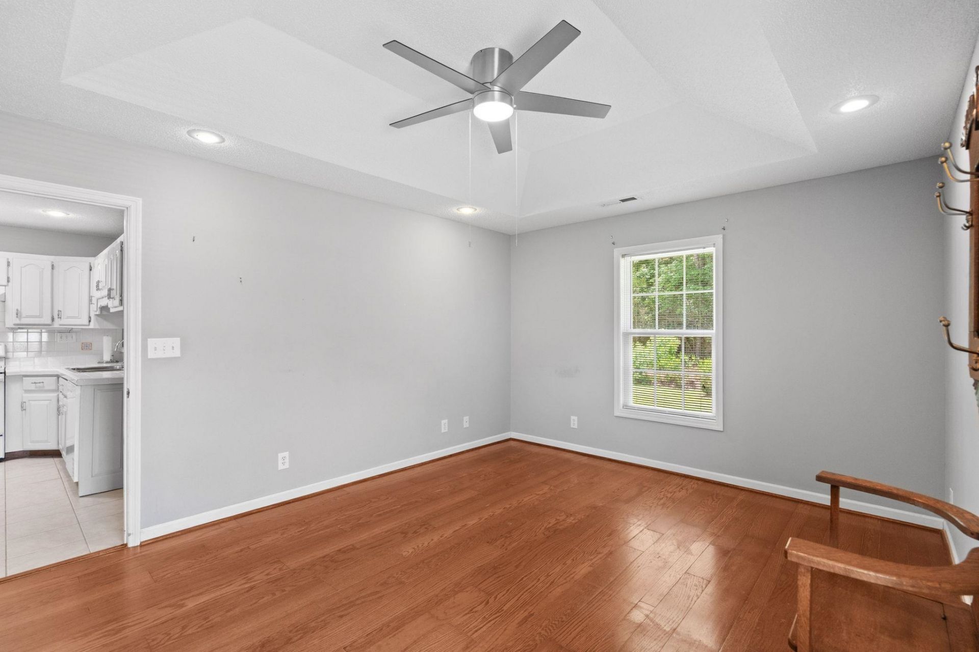 125 Fox Glen Dr.  Photo 29