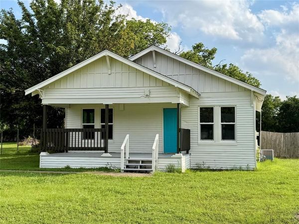 217 Dunlap, Italy, TX 76651