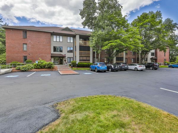 500 Candlewood Park, Unit U-38, Nashua, NH 03062