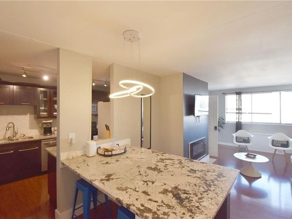215 NE Piedmont Avenue NE, Unit 2202, Atlanta, GA 30308