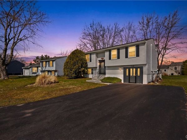8237 Mantova Drive , Clay, NY 13041