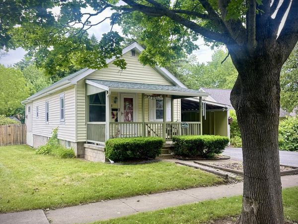 27 Everts Avenue, Glens Falls, NY 12801