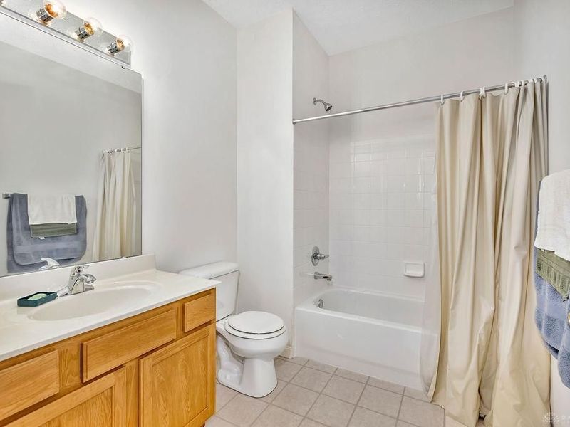 2295 Pinnacle Court, Unit 205, Fairborn, OH 45324 Photo 13