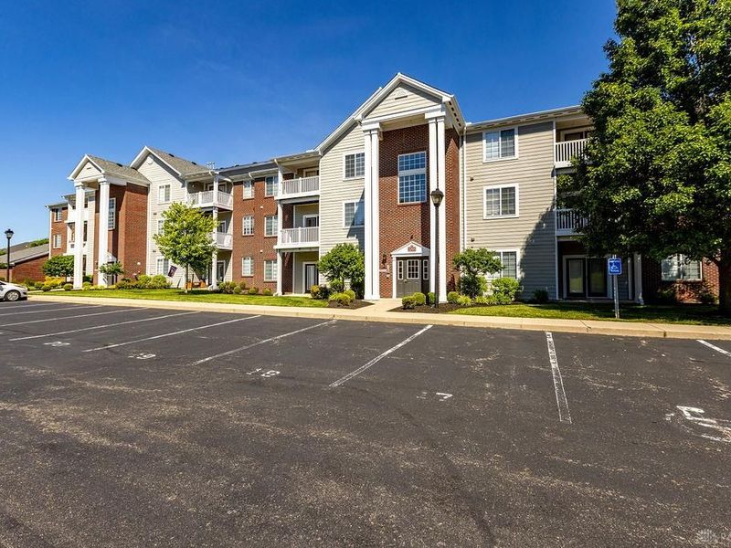 2295 Pinnacle Court, Unit 205, Fairborn, OH 45324 Photo 2