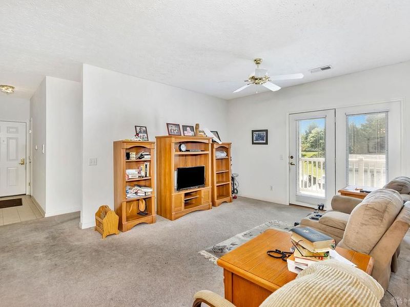 2295 Pinnacle Court, Unit 205, Fairborn, OH 45324 Photo 5