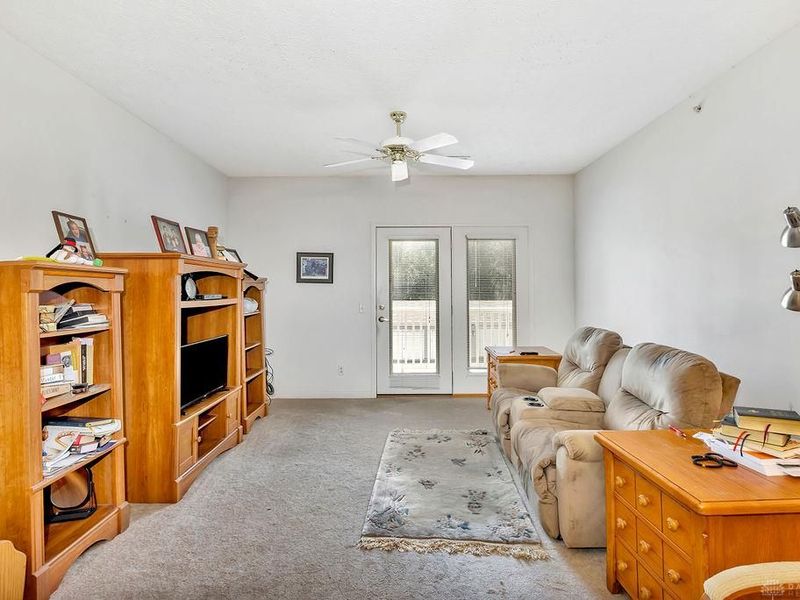 2295 Pinnacle Court, Unit 205, Fairborn, OH 45324 Photo 8