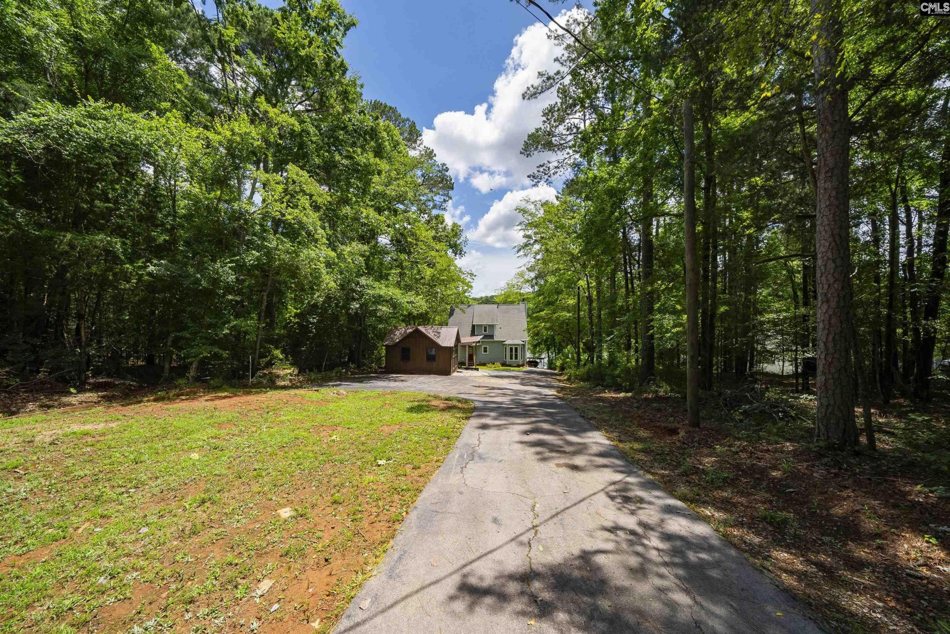 1898 Lakewood Drive  Photo 13