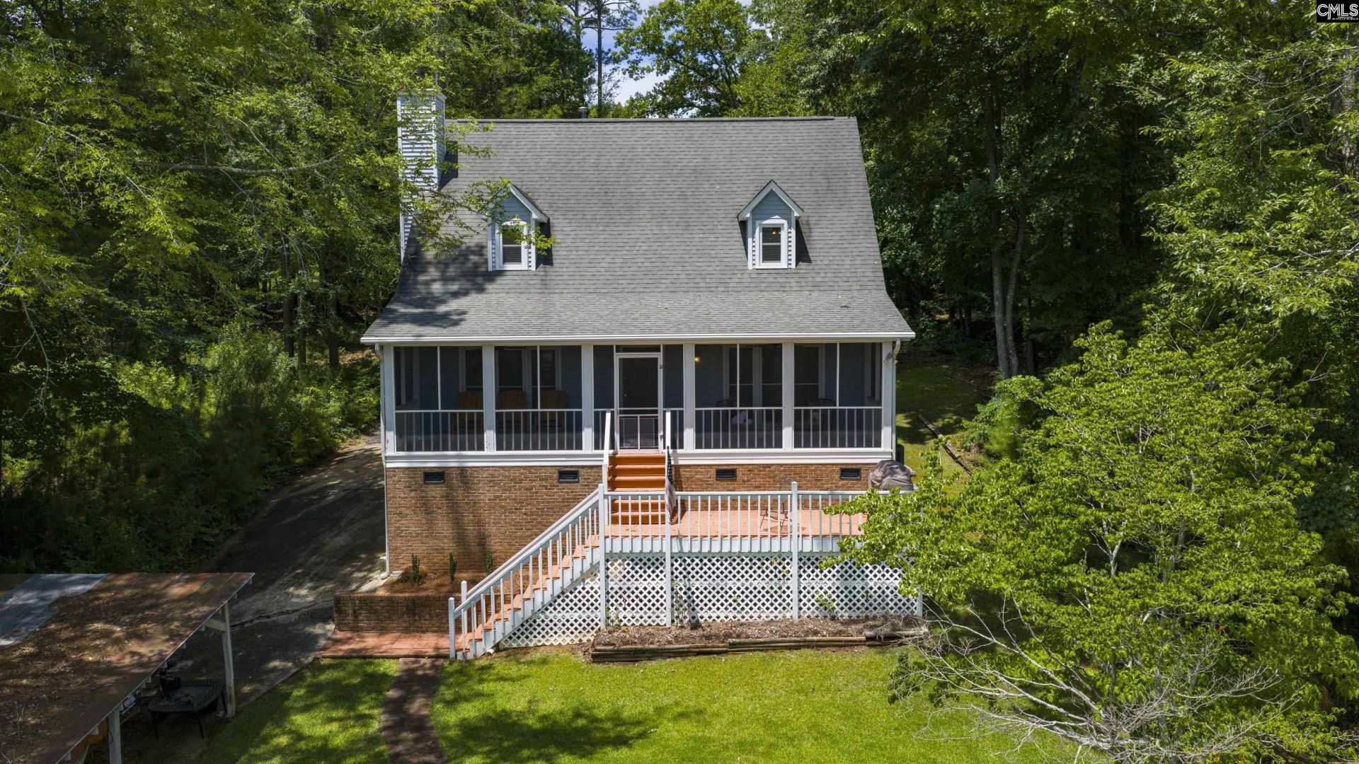 1898 Lakewood Drive  Photo 14