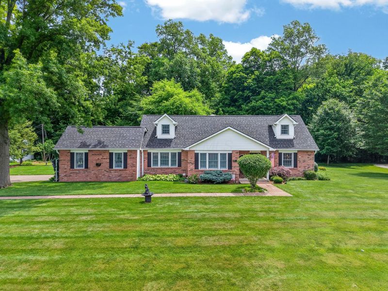 18 Eastlake Road, Reynoldsburg, OH 43068 Photo 3