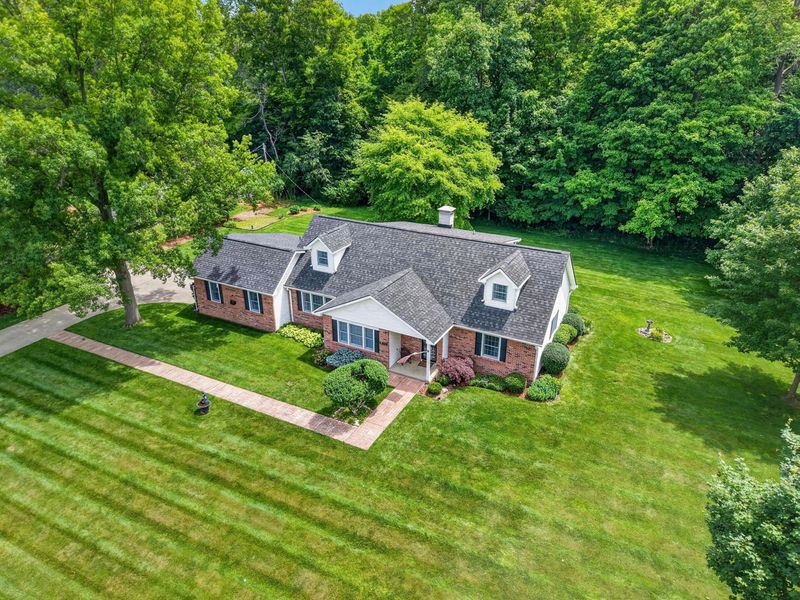 18 Eastlake Road, Reynoldsburg, OH 43068 Photo 5