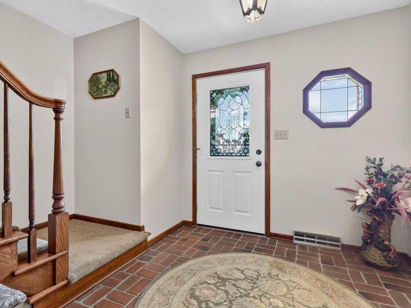 18 Eastlake Road, Reynoldsburg, OH 43068 Photo 9