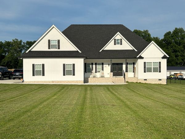1104 Norton Road , Manchester, TN 37355