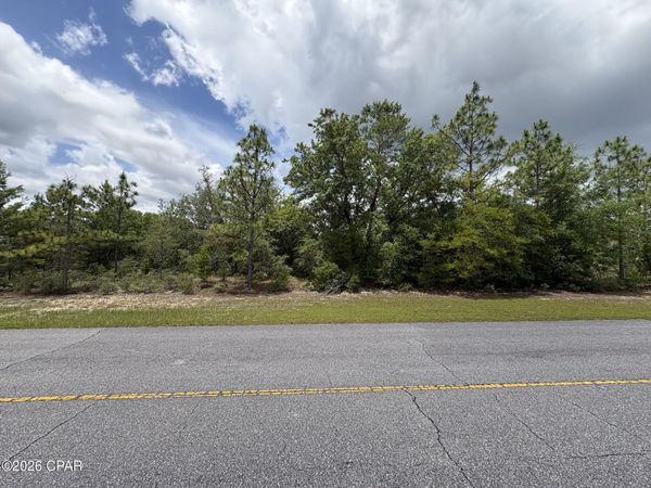 Lot 2 Challenger Boulevard , Chipley, FL 32428