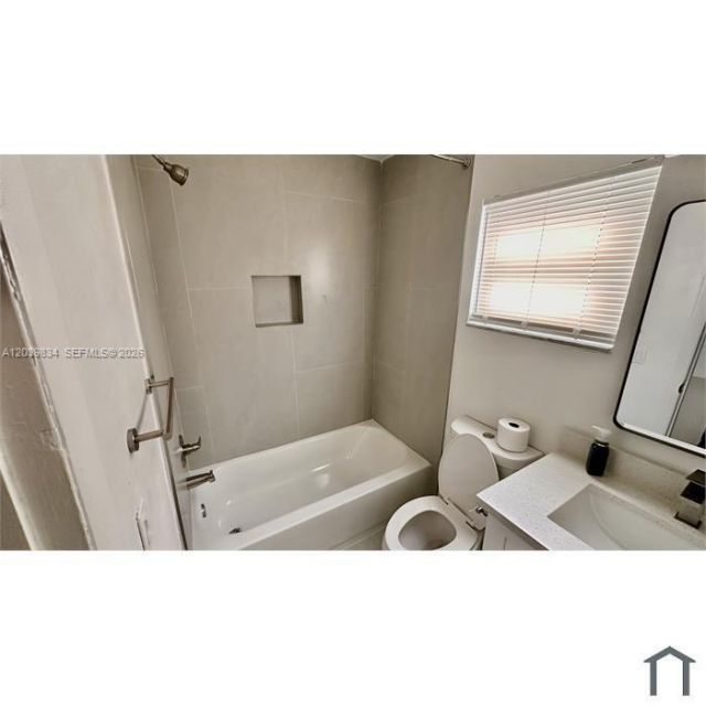 7826 NW 40th St , Unit 2, Coral Springs, FL 33065 Photo