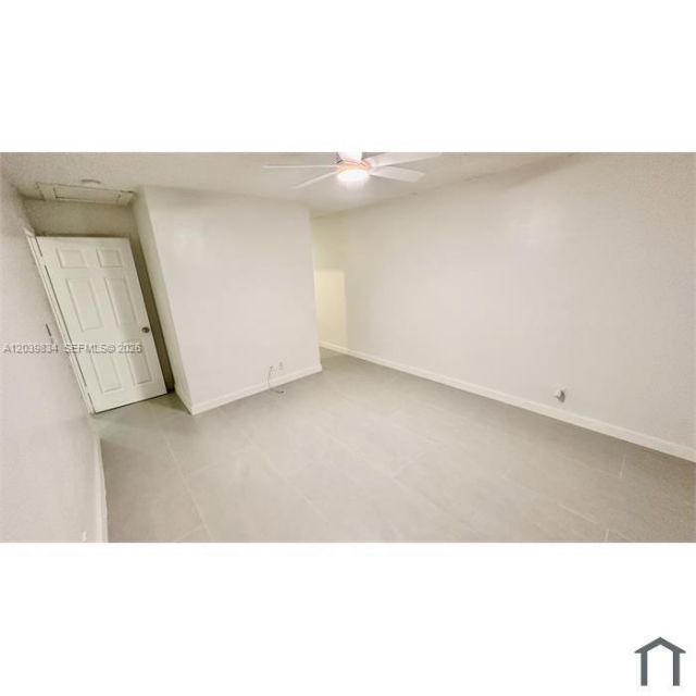 7826 NW 40th St , Unit 2, Coral Springs, FL 33065 Photo