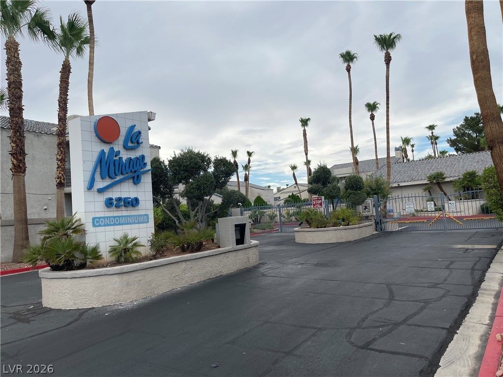 6250 W Flamingo Road , Unit 142, Las Vegas, NV 89103 Main Photo