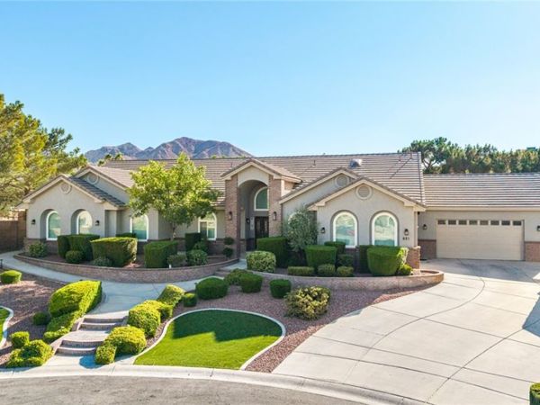 621 Lomprey Avenue , Henderson, NV 89002