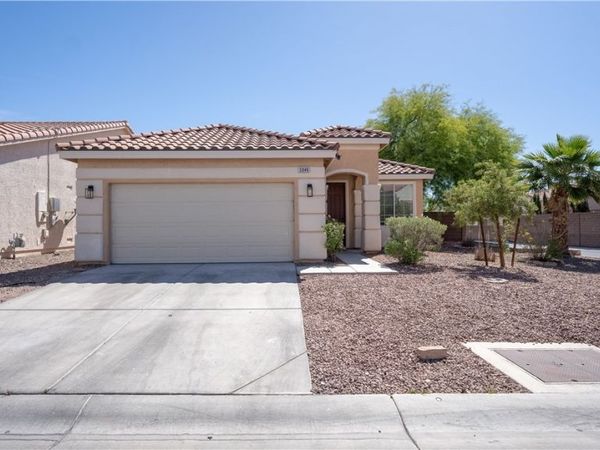 5946 Lingering Breeze Street , Las Vegas, NV 89148