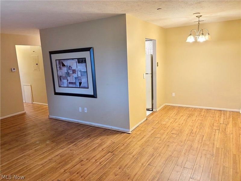 2885 Pease Drive, Unit 221, Rocky River, OH 44116 Photo 3