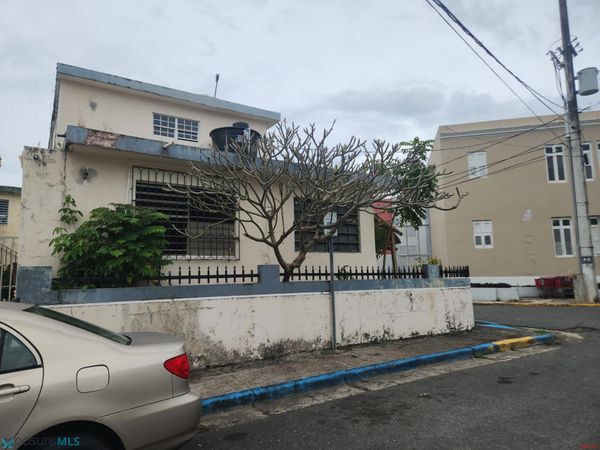 epifanio VIZCARRONDO, Unit 200, Carolina, PR 00979